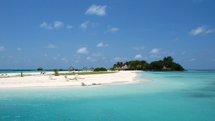 Liburan ala Bintang Film Terkenal, Ini Hotel-Hotel Terbaik dengan Akses Pantai Pribadi