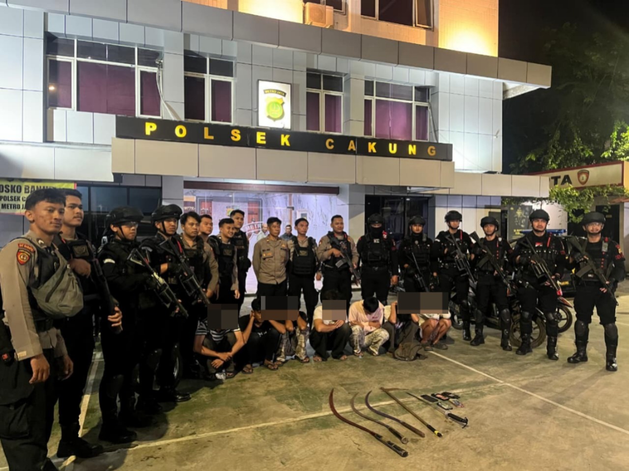 Aksi Tawuran Dengan Bawa Parang Digagalkan Polisi, 7 Pemuda Diamanankan