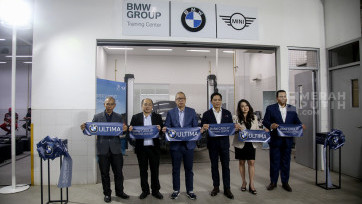 Menilik BMW Resmi Hadirkan Body & Paint Training Center Pertama di Asean