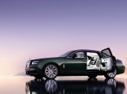 Rekor Tertinggi, Rolls-Royce Kirimkan 6.021 Mobil pada 2022