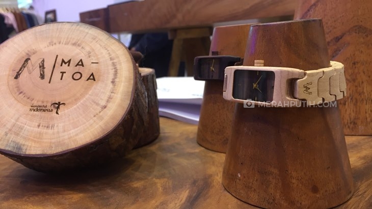 Jam Matoa Asal Bandung yang Mendunia