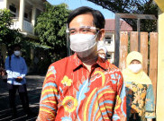 Gibran Jamin Pendidikan Tiga Anak di Solo yang Kehilangan Orang Tuanya karena COVID-19