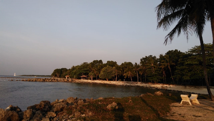 Pantai di Tanjung Lesung sangat tenang (MP/Muchammad Yani)