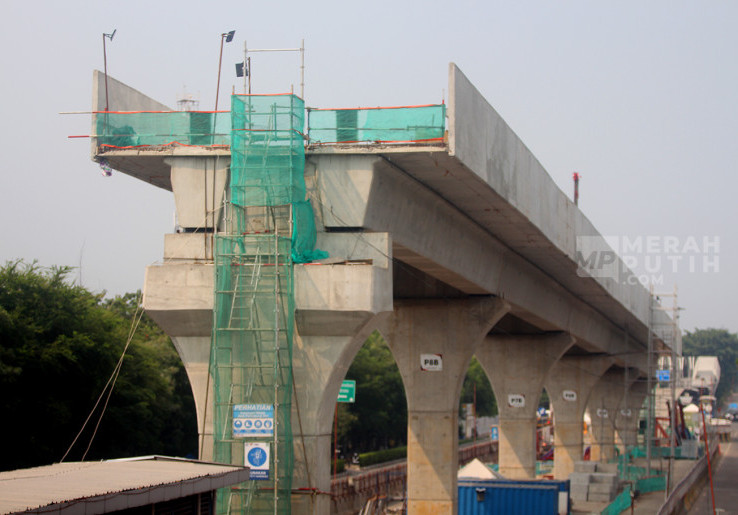 JakPro Investigasi Kebakaran Proyek LRT Jakarta Fase 1B Velodrome–Manggarai