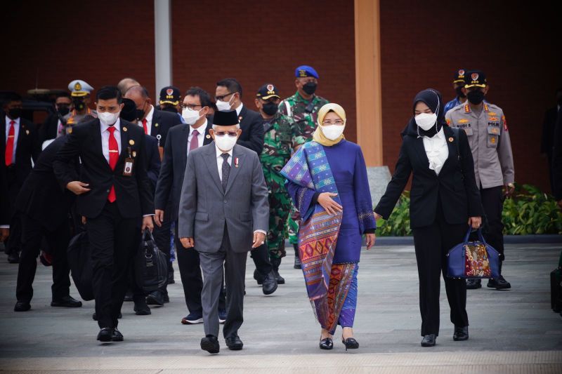 Wapres Ma'ruf Amin Terbang ke Singapura