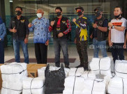 Puluhan Komunitas di Yogyakarta Sumbang APD Untuk Tim Medis