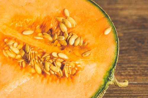 Jangan Terlalu Lama Menyimpan 7 Makanan Ini di Lemari Es