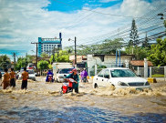 Cara Atasi Sepeda Motor Terendam Air