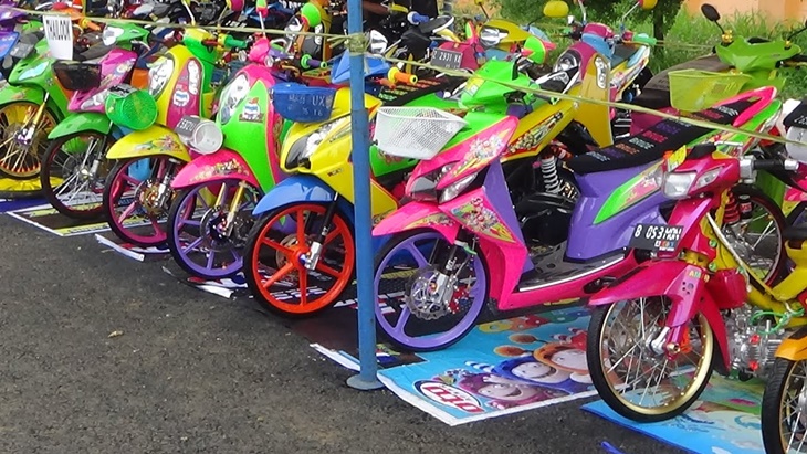 Motor Thai-Look, Motor Gegayaan Negeri Aing
