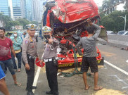 1 Orang Tewas, Polisi Buru Sopir Truk Kedelai Pemicu Tabrakan Tol Dalam Kota