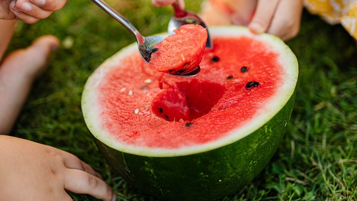 Makanan Kaya Air ini Membuatmu Tetap Terhidrasi