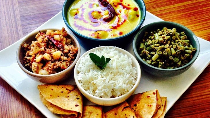 makanan cepat saja