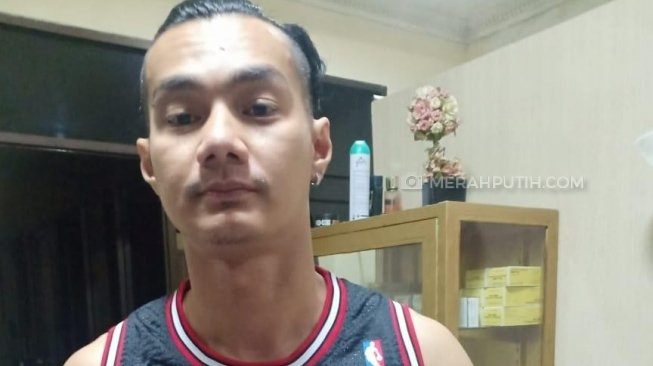 Artis FTV sekaligus Disk Jockey (DJ) Agung Saga. (Ist/theworldnews.net)