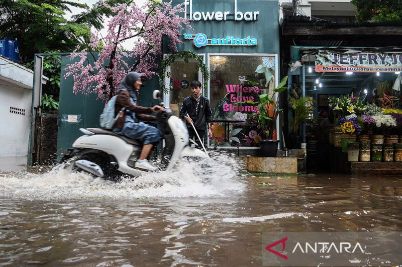 Rumah Pompa Kendali Banjir di Kemang Baru Bisa Beroperasi Maret