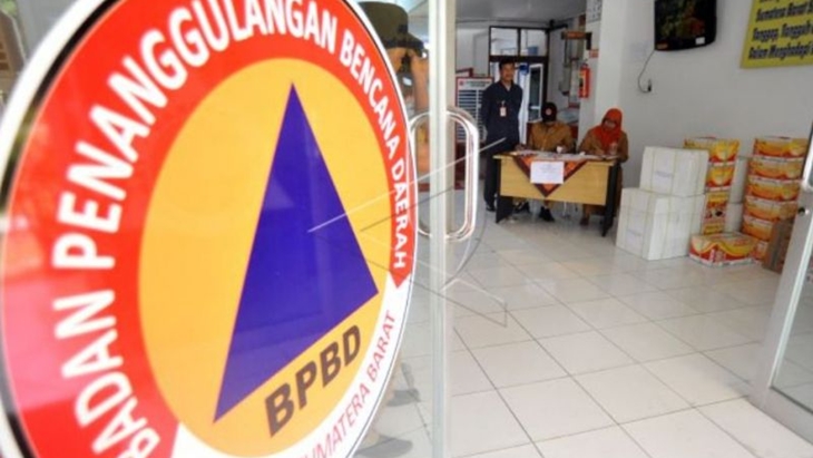 Masyarakat Sumbar Kumpulkan 7 Ton Rendang untuk Korban Erupsi Gunung Semeru