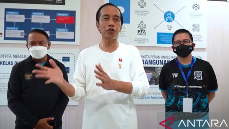 Jokowi Mulai Bagikan BLT BBM dan Bantuan Upah Rp 600 Ribu