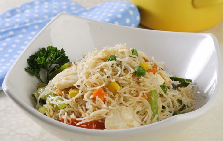 Enakya Bihun Goreng Daun Ketumbar di Pagi Hari