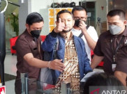 Eks Kepala Bea Cukai Makassar Andhi Pramono Jalani Sidang Perdana