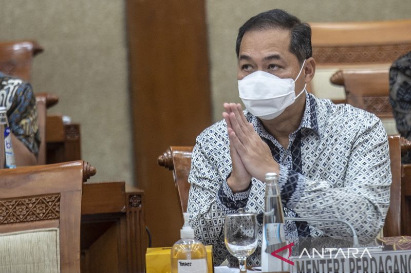 Anak Buah Terlibat Dugaan Suap Minyak Goreng, Ini Respons Mendag Lutfi