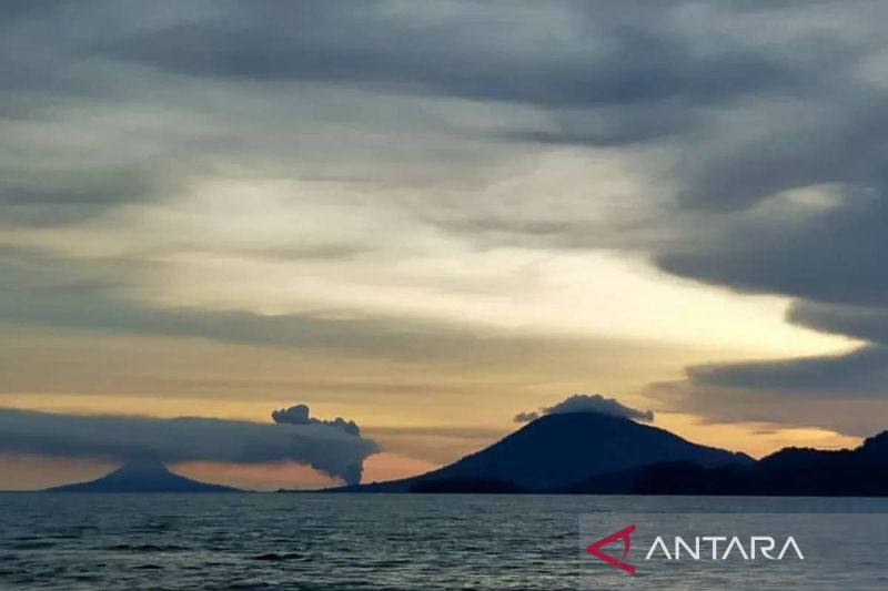 Gunung Anak Krakatau Aktif Pekan Lalu, Terjadi 26 Letusan dalam Sehari! Simak Peringatan PVMBG