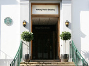 Melihat Isi Studio Abbey Road lewat Dokumenter 