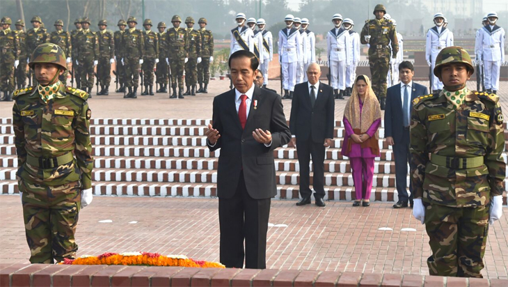 Presiden Jokowi Kunjungi National Martyrs’ Memorial di Bangladesh