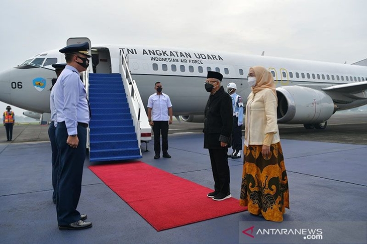 Wakil Presiden (Wapres) K.H. Ma’ruf Amin pagi ini kembali bertolak ke Papua untuk meresmikan Pembukaan Pekan Paralimpik Nasional (Peparnas) XVI Tahun 2021 di Stadion Mandala, Jayapura, Jum’at (5/11/2021). ANTARA/HO-BPMI Setwapres/pri.
