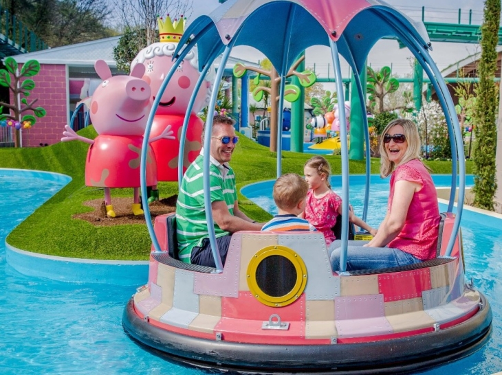 Peppa Pig World di dalam Paultons Theme Park Inggris (Foto: Twitter/@PaultonsPark)