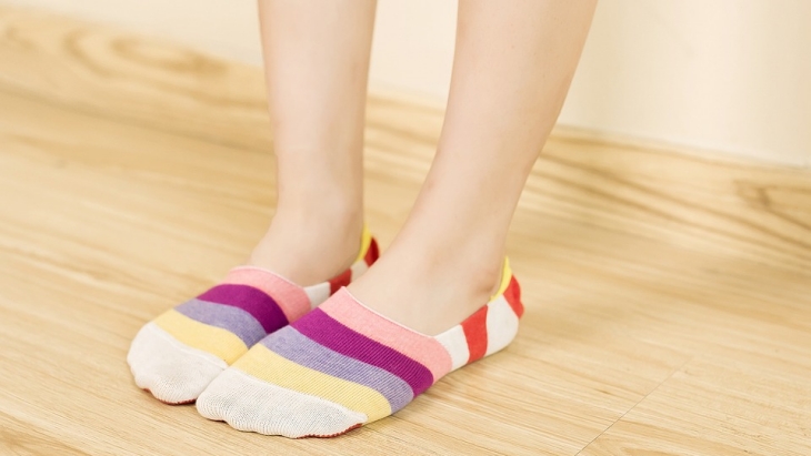 Pakai Kaus Kaki Basah Saat Tidur Bisa Sembuhkan 4 Penyakit Ini