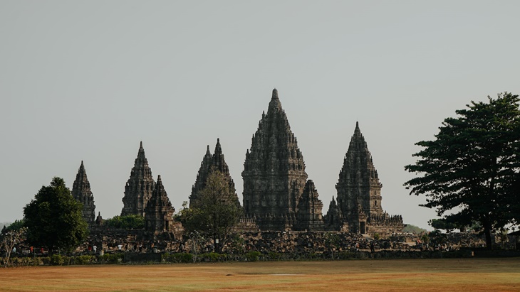 Purnama Tilem Prambanan Akomodasi Umat Hindu di Candi Prambanan