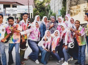 Ujian Nasional Belum Pasti Lulus, yang Penting Aing Coret-Coret Seragam Dulu