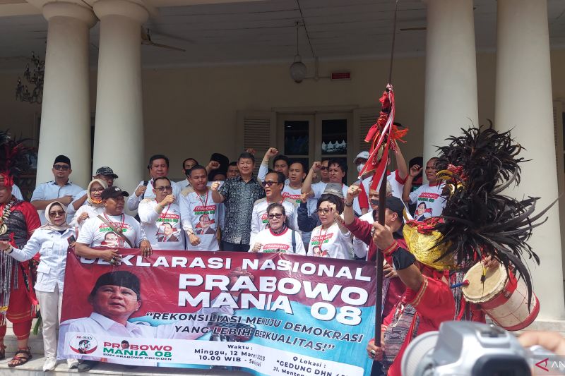 Relawan Jokowi Resmi Deklarasi Prabowo Mania 08, Hashim Ikut Hadir