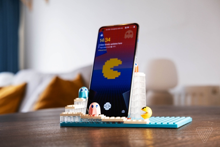 OnePlus Nord 2 Hadir dengan Tema Pac-Man