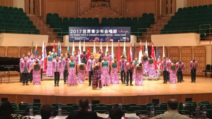 Mantap, Paduan Suara Remaja Papua Juara Umum di Hongkong