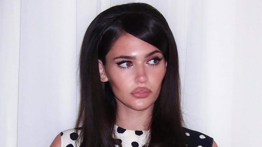 Viral di TikTok! Lagu ‘Die On This Hill’ Sienna Spiro, Ini Dia Liriknya