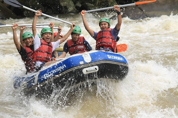 Sungai Citarik. (Foto: instagram.com/andik_sutomo12)
