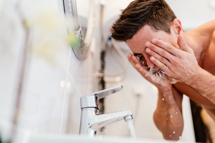 washing face