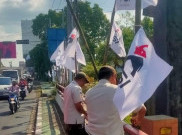 Ratusan Bendera PSI Berlogo Gajah Dicopot Satpol PP Solo