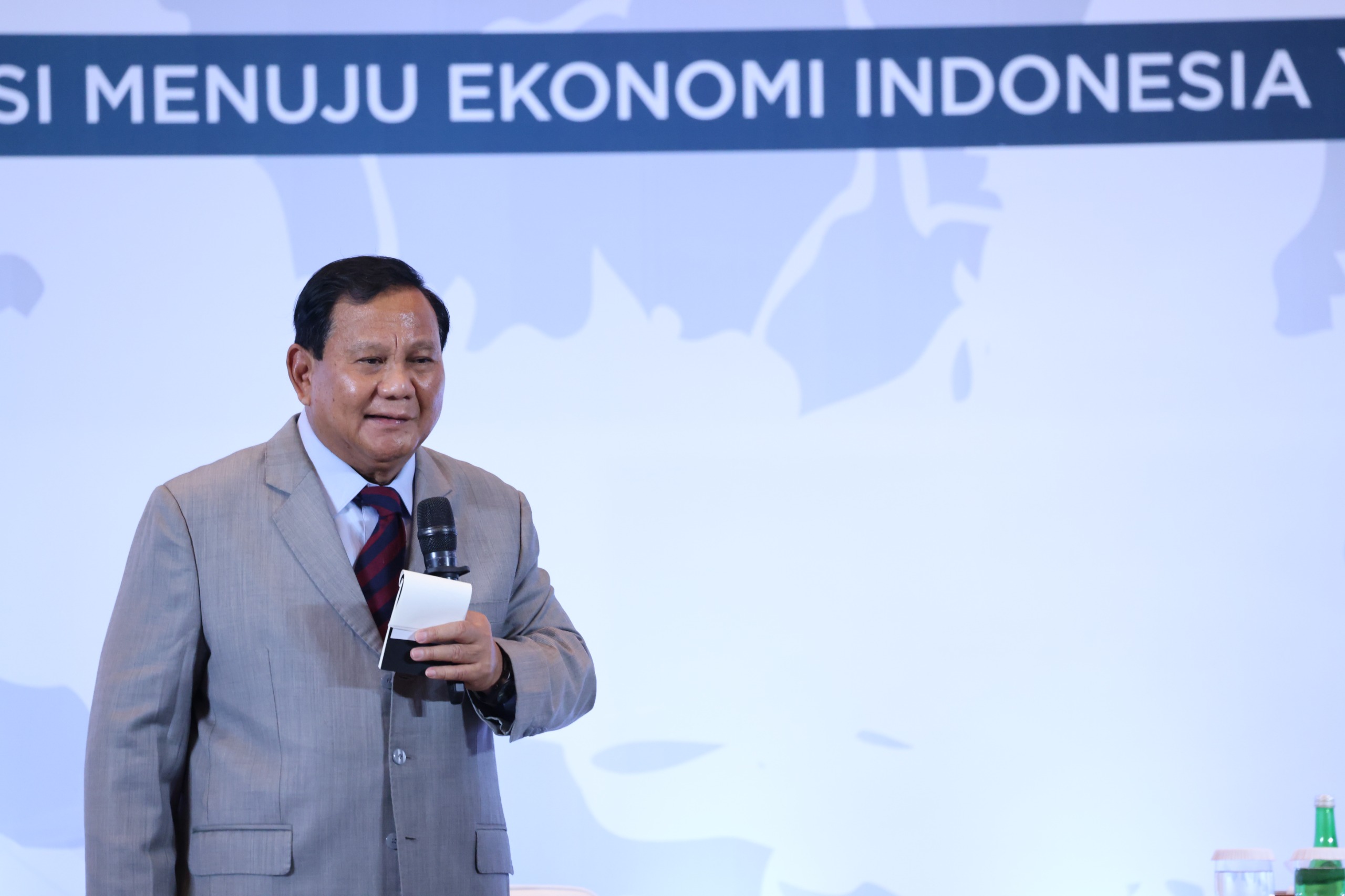 Prabowo Soal Program Makan Siang untuk Siswa: Kita Punya Modal, Harus Berani