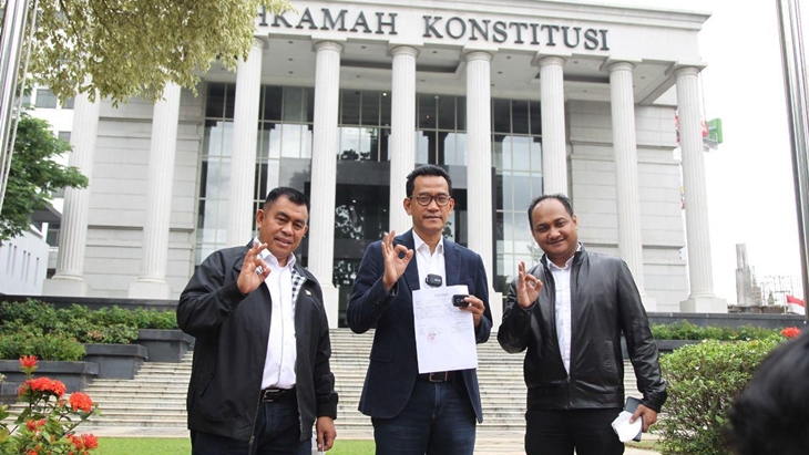 Senator Daftarkan Gugatan Presidential Threshold Nol Persen ke MK