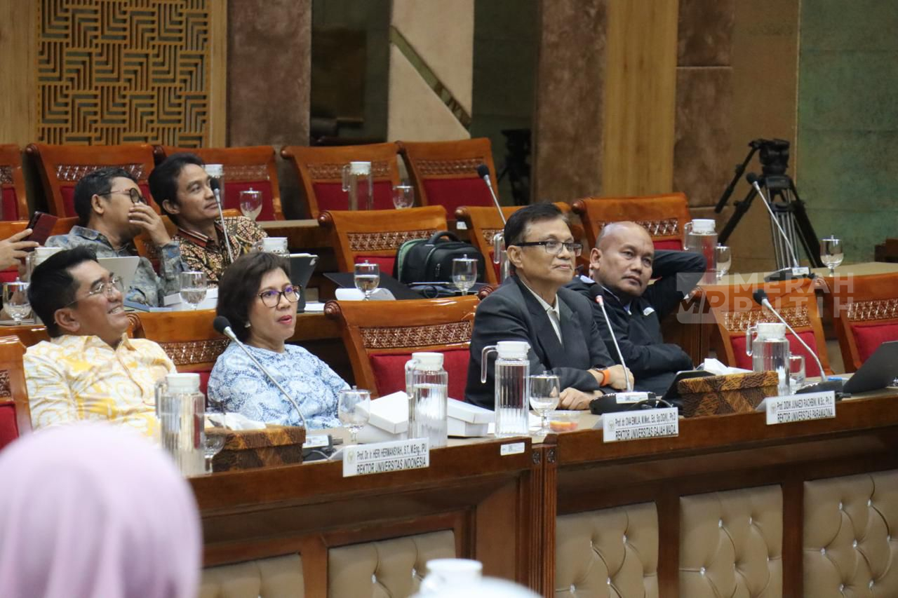 RDPU Rektor PTN dan PTS dengan Komisi X DPR Bahas Skema Penerimaan Mahasiswa Baru