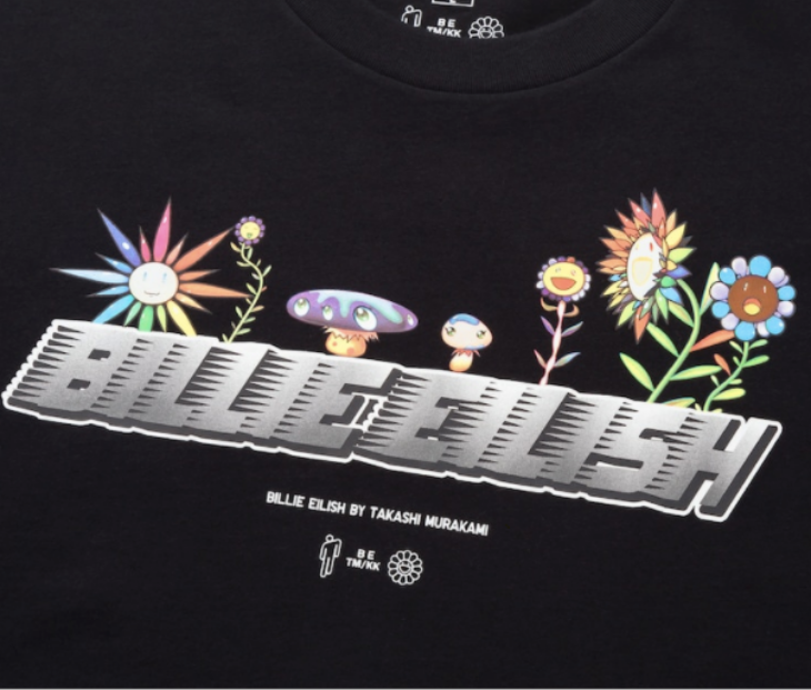 Black Oversized T-Shirt UNIQLO Billie Eilish x Takashi Murakami. (Foto: UNIQLO)