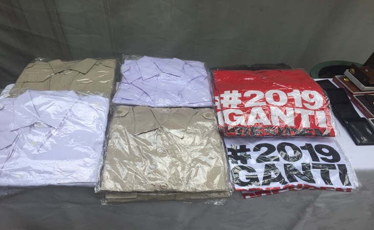 Kaos #2019GantiPresiden