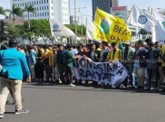  Demo di Kawasan Patung Kuda, Ratusan Mahasiswa Tuntut Jokowi Tuntaskan Janji Kampanyenya