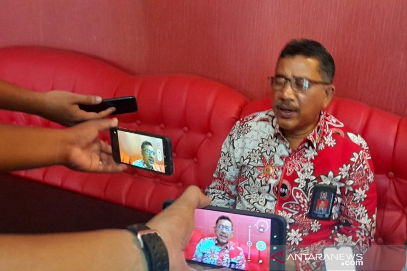 Kasubdit Pemberdayaan Masyarakat Badan Nasional Penanggulangan Teroris (BNPT) M. Chairil Anwar saat saat kegiatan Focus Group Discussion (FGD) di Tanjung Selor, Selasa (6/4). Dokumen FKPT Kaltara.