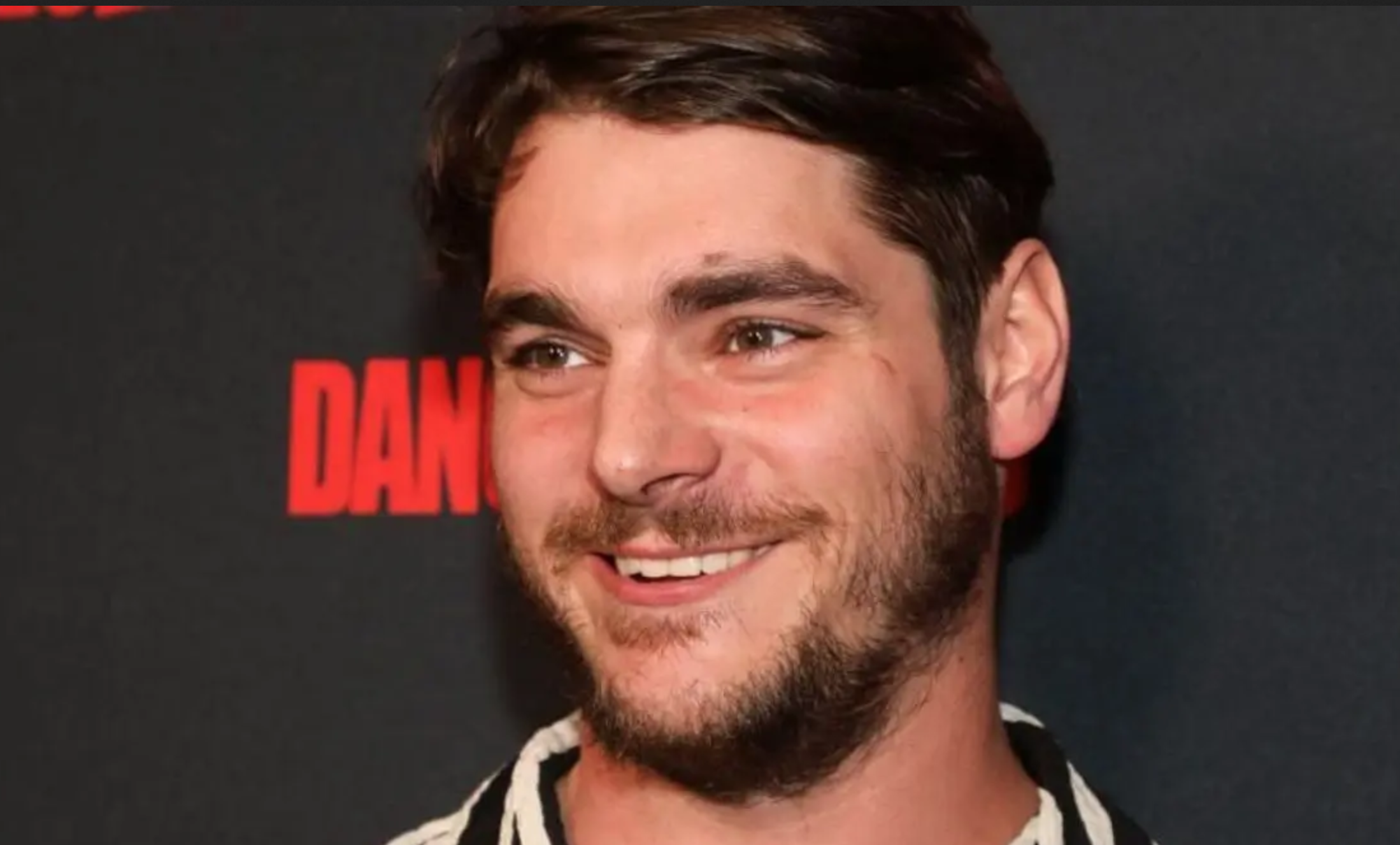RJ Mitte, Bintang 'Breaking Bad', Meninggal Dunia