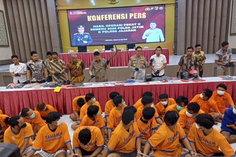 Polda Jatim Tangkap 2.307 Tersangka Kasus Aksi Premanisme, Mayoritas Lakukan Penganiayaan