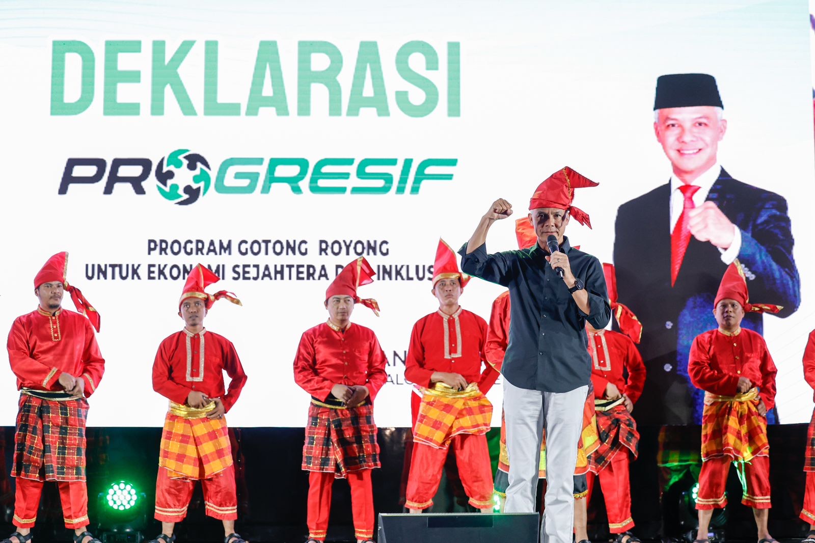 Ganjar Sebut Pelaku Usaha Mitra Strategis Atasi Masalah Ekonomi