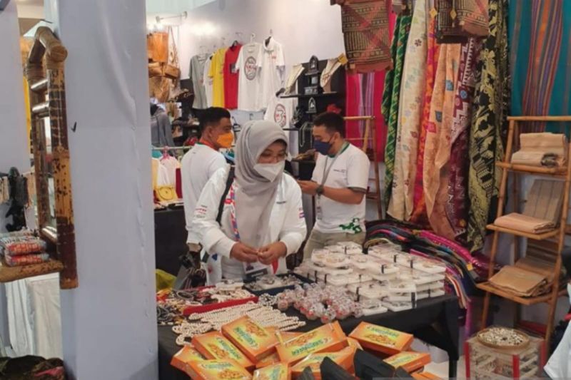 Untung UMKM Saat Gelaran MotoGP Mandalika