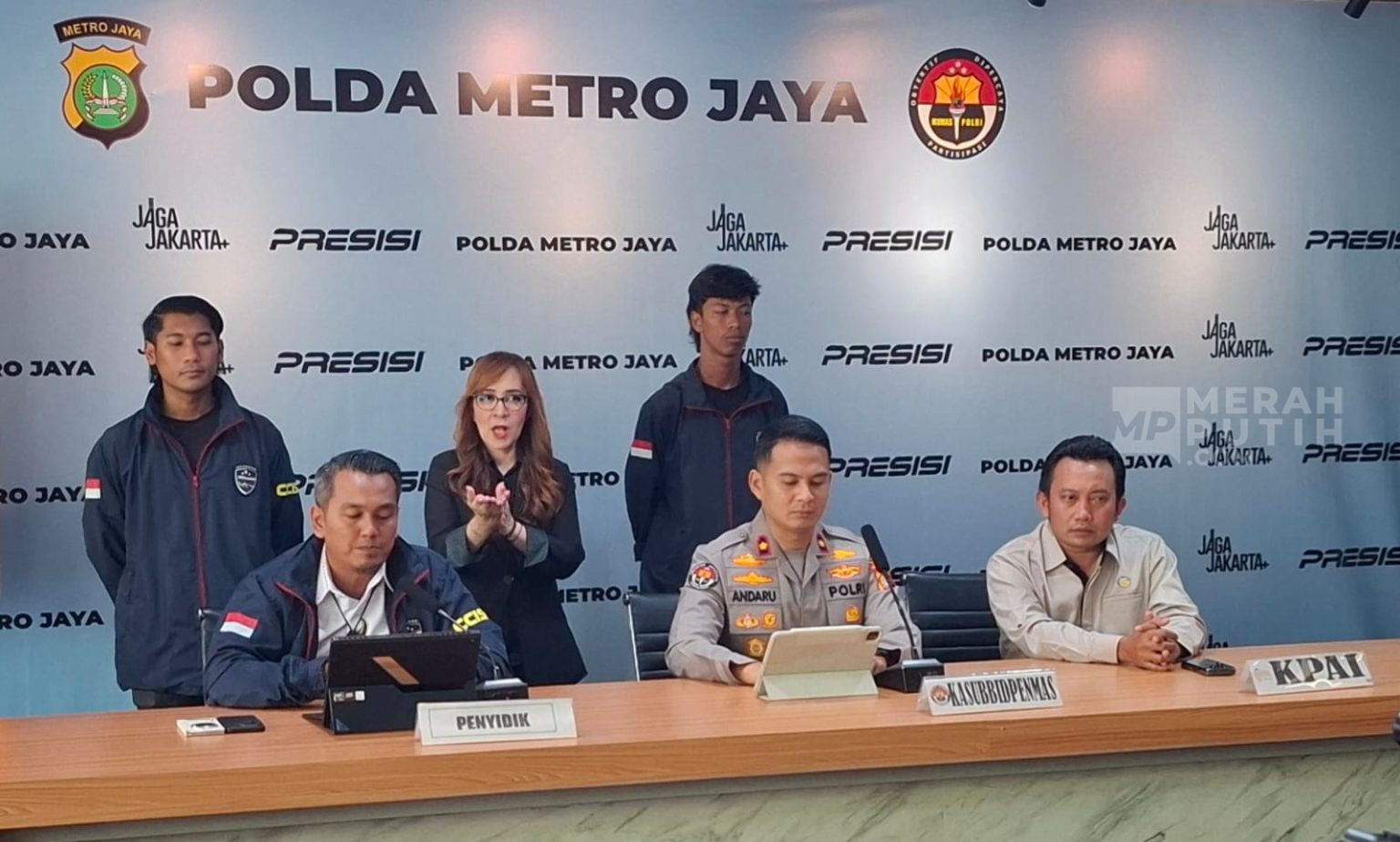 Ditressiber Polda Metro Jaya Tangkal Konten Kreator Live Streaming yang Haruskan Warganet Kalah Challenge Tampil Bugil
